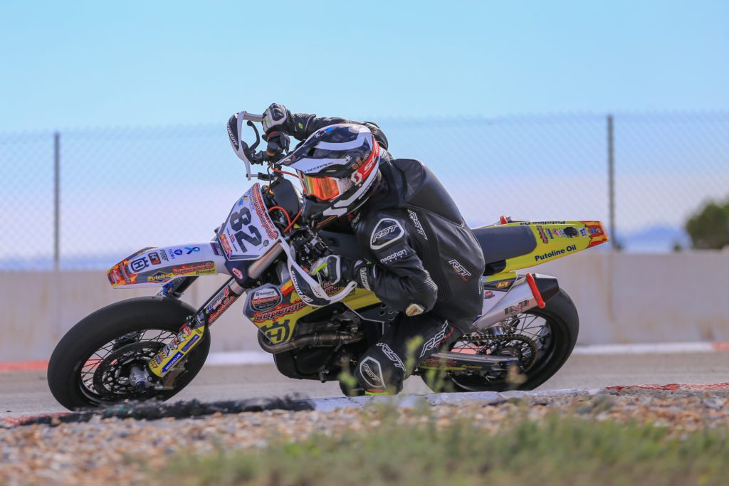 Putoline oils sponsor the Supermotoland Husqvarna race team for 2024